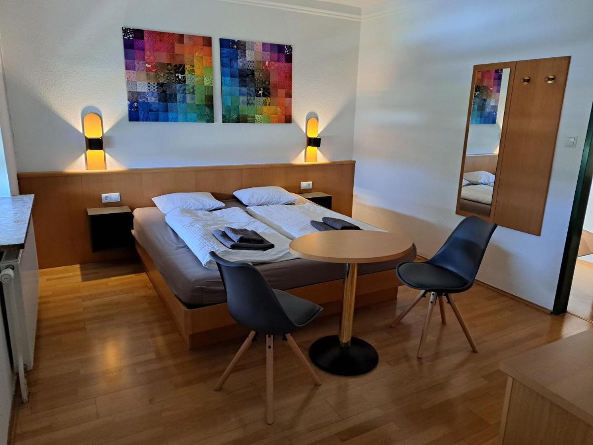 غراتس Flataid Gaestehaus Graschi - Steinbergstrasse المظهر الخارجي الصورة