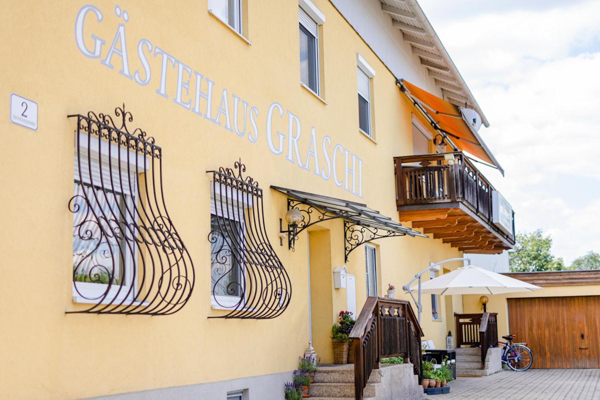 غراتس Flataid Gaestehaus Graschi - Steinbergstrasse المظهر الخارجي الصورة