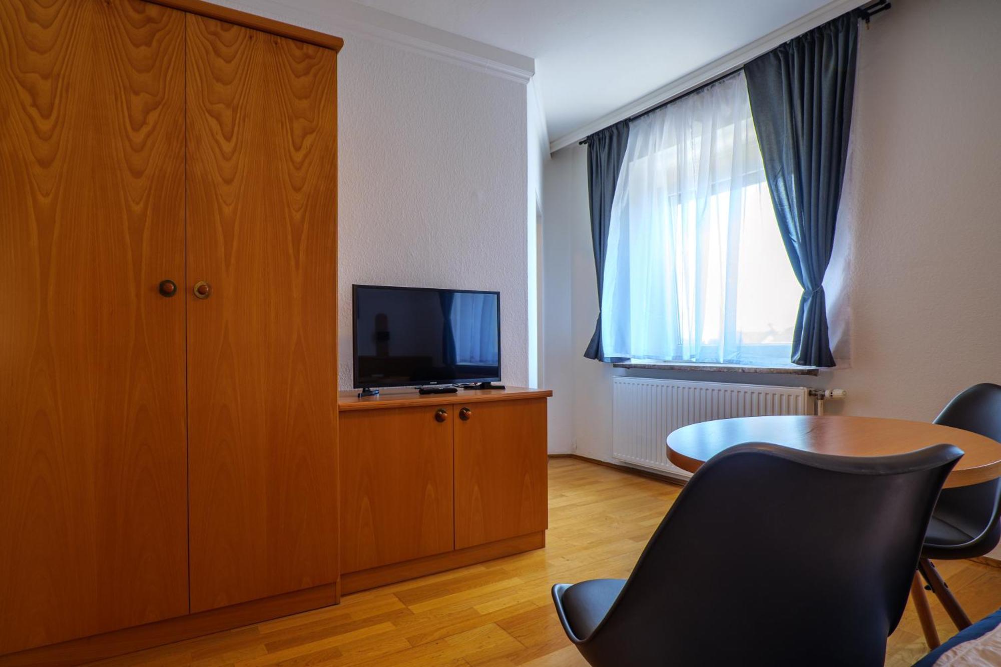 غراتس Flataid Gaestehaus Graschi - Steinbergstrasse المظهر الخارجي الصورة
